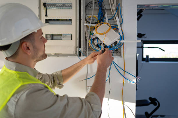 Best Local Electrician Companies  in Piney, AR